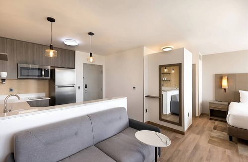 Playacar Hotel | Bask in Modern Style Comfort! 4 Spacious Units w/Kitchenette, Free Parking