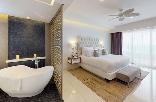 Palmilla Resort | Beautiful all inclusive Resort 3 bedrooms Ocean front Sleeps 8 Los Cabos