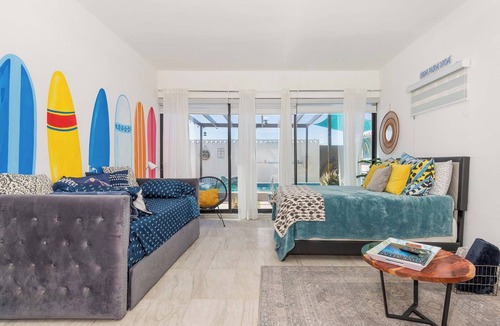 Brisas del Golfo House | Beach Las Conchas Villa 6BR Pool Sleeps 20 EV Charger