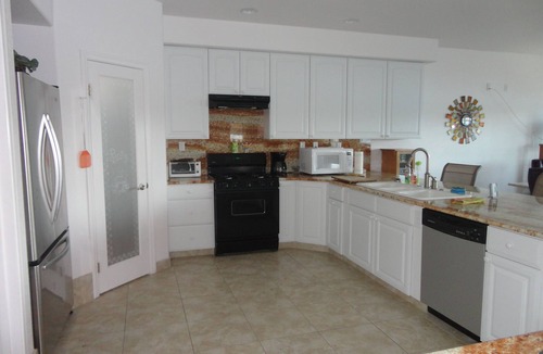 Bullhead City House | Beach and River front 4000sq.ft. house. Great for snowbirds and guests.
