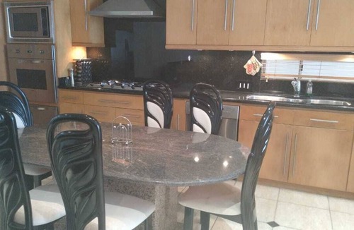 Triangulo de Oro Condo | Beach Front with Pool, Piano, Pool Table, Bar and Beach Access