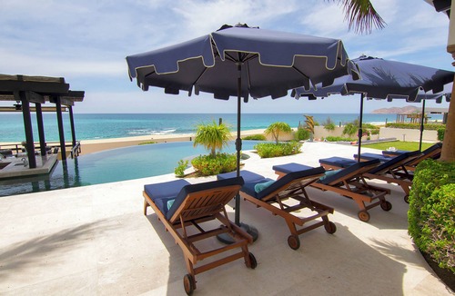 San Jose del Cabo Villa | Beachfront 12BR Compound w/Pools, Hot Tubs, Game Rooms & Ocean Views Cabo