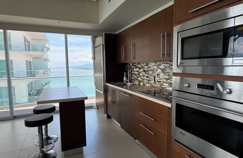 North Hotel Zone Condo | Beachfront Best Views! Now Booking Summer! Christmas is Available.