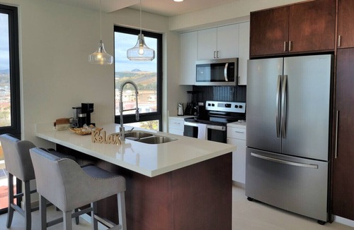 Primo Tapia Condo | Beachfront Luxury Seaside Condo + Pool & Jacuzzi