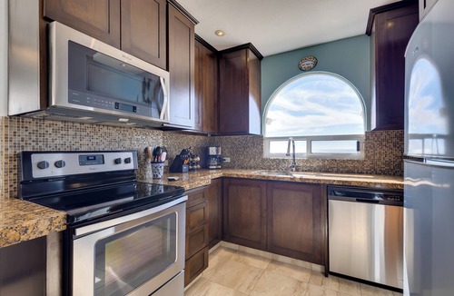 San Jose del Cabo Condo | Beachfront Paradise Mykonos 204A