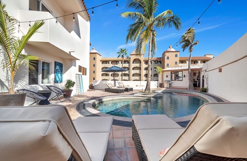 San Jose del Cabo Villa | Beachside CoLi Villa, 6 2B/2B Private All New Units On The Beach! Costa Azul!