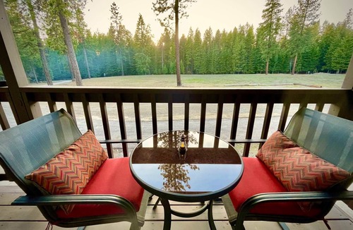 Thompson Falls Cabin | Bear Creek Resort, Upper Cabin Suite (double queen), Upper Cabin Suite (double queen)