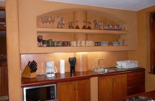 Zihuatanejo Condo | Beautiful 1 bedroom Condo above La Ropa Beach