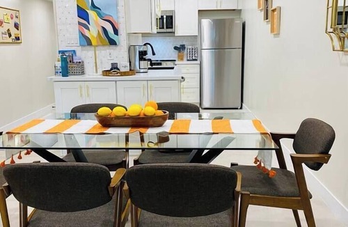 Entertainment District Condo | Beautiful 2 BR modern and spacious ScottsdaleCondo