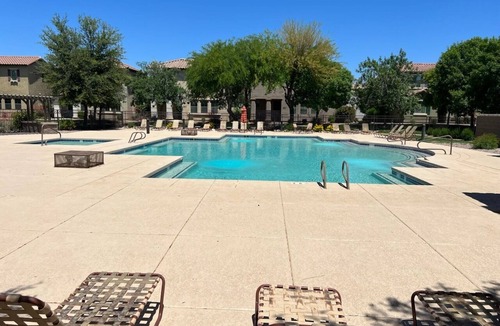 Power Ranch House | Beautiful 3 bedroom 2.5 bath townhome in heart of east Gilbert, community pool
