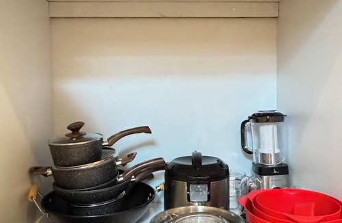Mission Apartment | Beautiful 3-Beds Apartment in Mission with WIFI; Safe & Spacious Stay