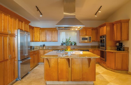San Jose del Cabo Villa | Beautiful 4-Bd Beachfront Villa — Chef & Butler Included