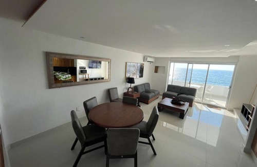 Manzanillo Apartment | BEAUTIFUL APARTMENT AT THE FOOT OF THE BEACH WITH TOTALLY NEW POOL
