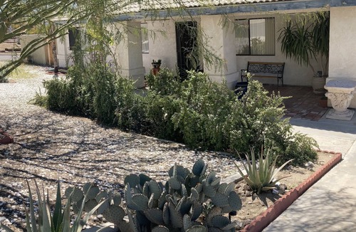 Desert Hot Springs House | Beautiful foothill home near Hiking Golf Mineral Spas Shops Restaurants Festival