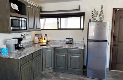 Cholla Bay House | Beautiful Home Only a Block 1/2 from the Ocean