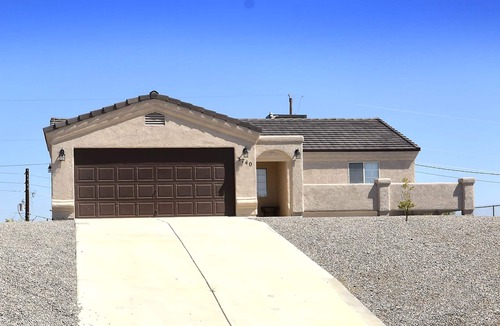 Lake Havasu City House | Beautiful home with 2 masters!