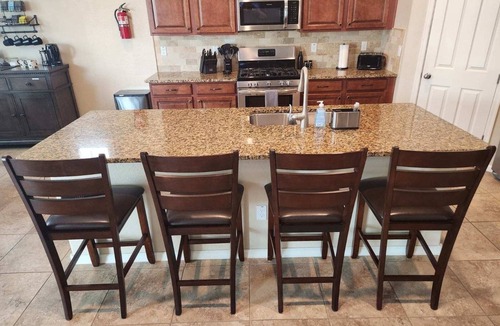 Tierra Del Rio House | Beautiful Home with Pool and Putting Green!