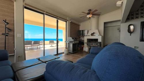 Las Conchas House | Beautiful Huge Beachfront Home Serenity Beach