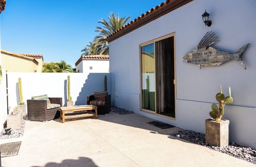 La Paz House | Beautiful & Modern villa with fireplace! v71