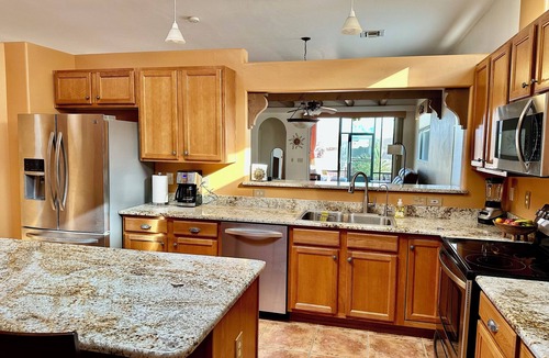Green Valley House | Beautiful Mountain Views with New Furniture in The Springs