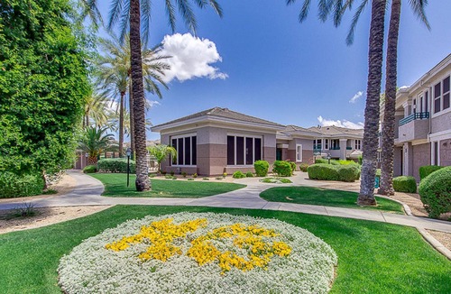 Kierland Condo | Beautiful & Quiet Location for some Fun in the Sun!