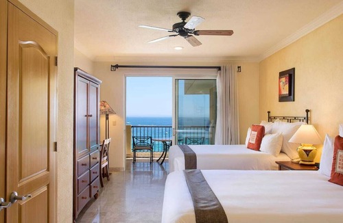 El Zacatal Resort | Beautiful resort on the beach in Cabo San Lucas Mexico-marina & shopping nearby