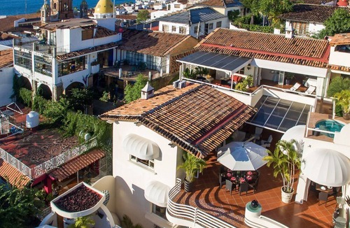 Proyecto escola House | Beautiful villa hillside ,stunning views , private pool , staff service