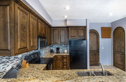 Sandy Beach Condo | Bella Sirena
