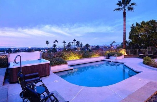 North Mountain House | Bella Vista Mountain Retreat