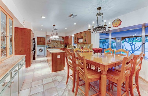 Tierra Feliz House | BEST Location!!Relaxing Villa Getaway