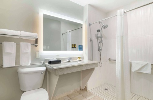 Edinburg Hotel | Best Western Plus Edinburg Inn & Suites