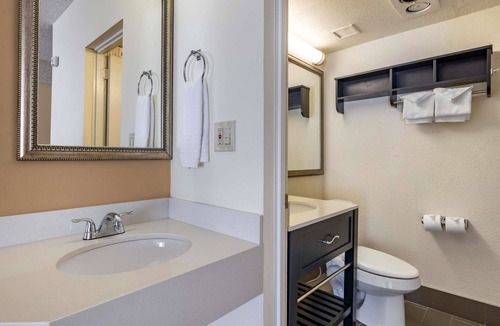 Thousand Oaks Hotel | Best Western Plus Thousand Oaks Inn