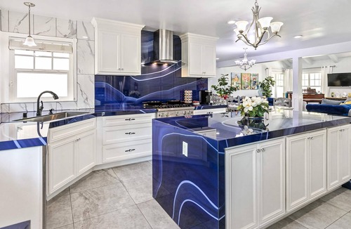 Lake Arrowhead House | BIG Family Reunion-Hot Tub-Game Room-Yard-Karaoke