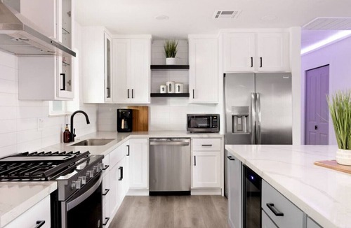 Papago Parkway House | Blush Bungalow: Scottsdale Bachelorette Bliss