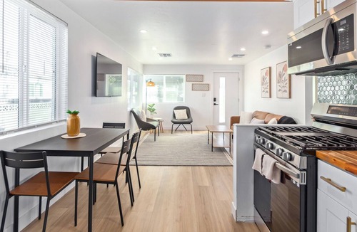 Camelback East Villa | Bohemian Getaway Central Location