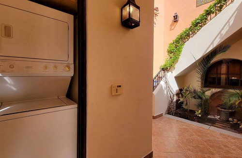 Nopolo House | BookStayHop - Casa Amigos~ Ocean View~ Walk to Beach~ 3 Community Pools ~Rooftop