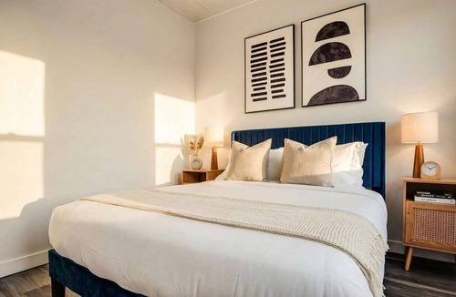 Downtown Phoenix Apartment | Boulevard Stays 1BR Sky-Loft, Amenities
