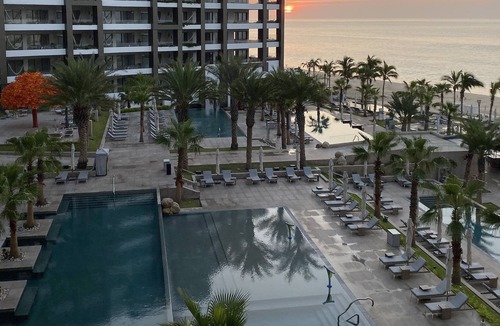 Cabo San Lucas Resort | Brand New 4 bedroom Luxury 5-Diamond Resort in Los Cabos, Garza Blanca!
