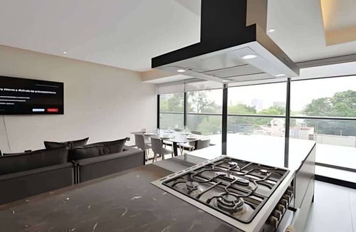 Zona Minerva House | Bright 3BR unit near Chapultepec w/pool