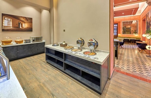 Centro Historico Hotel | Bright & Modern Room in Central San Luis Potosí | Perfect for Exploring Downtown