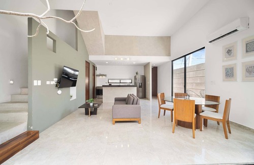 Merida House | Bright & Spacious Mérida Retreat | 3BR Home with Private Pool