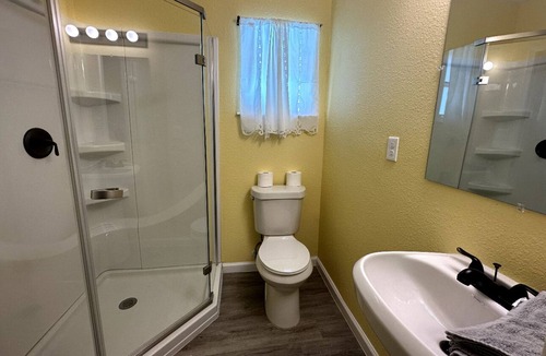 Harlingen House | Bunk Bed In Shared Room In Harlingen TX! 2A