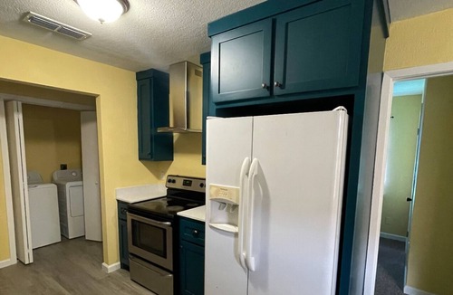 Harlingen House | Bunk Bed In Shared Room In Harlingen TX! 2A