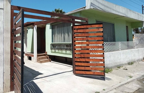 Valle Dorado House | Cómoda Casa Cerca del Blvd Costero