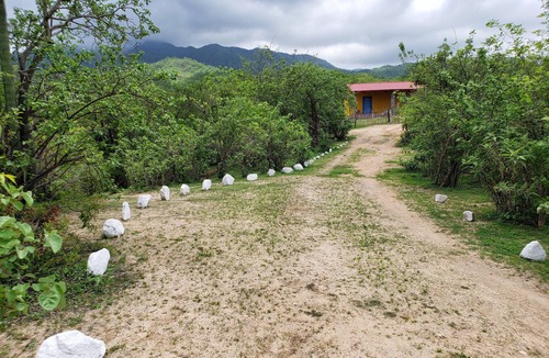 Sierra de la Laguna Cottage | Cabaña Amarilla - Rancho Venado Azul