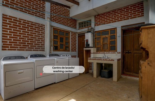 Zirahuen Cabin | Cabaña Colibrí surrounded in Nature w Lake View