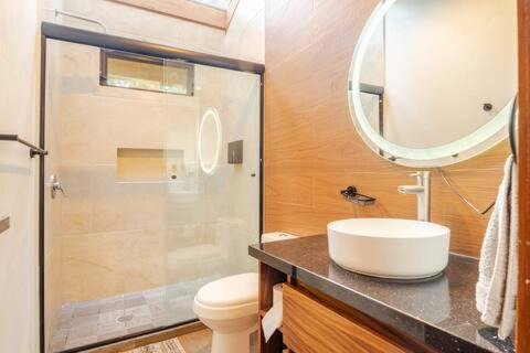 Mazamitla Ski Chalet | Cabaña de Lujo Para 4 Personas Dentro del Bosque