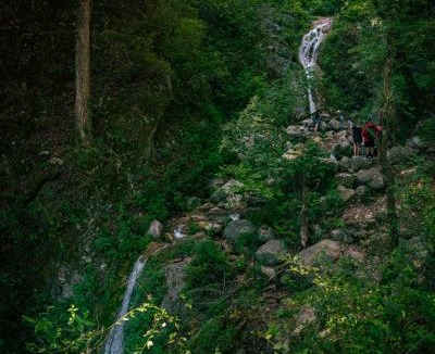 Monterrey Ski Chalet | Cabañas Cascada del Barro