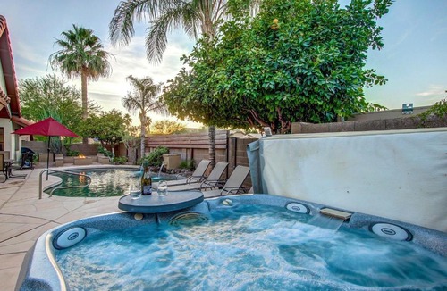 Casa Rica North Apartment | Cactus Acres Sleep 14 Scottsdale Estate ❤️ Heated Pool-Spa-Fire-Boccie-Near Events-Golf-Dine-Shop