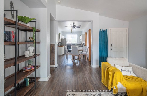 Countryside House | Cactus oasis in Suburban Phoenix